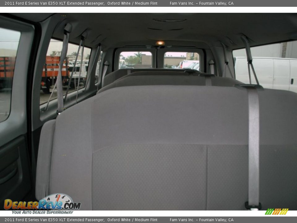 2011 Ford E Series Van E350 XLT Extended Passenger Oxford White / Medium Flint Photo #4
