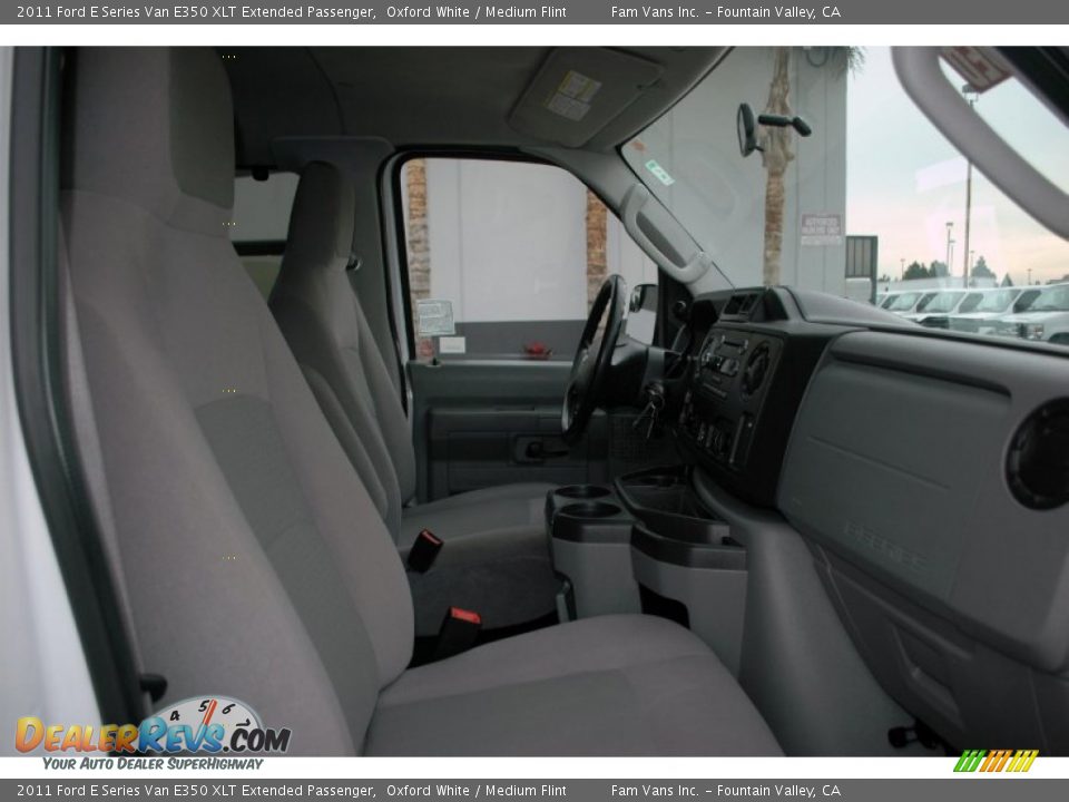 2011 Ford E Series Van E350 XLT Extended Passenger Oxford White / Medium Flint Photo #12