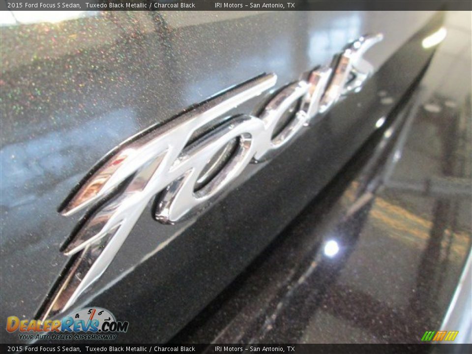 2015 Ford Focus S Sedan Tuxedo Black Metallic / Charcoal Black Photo #6