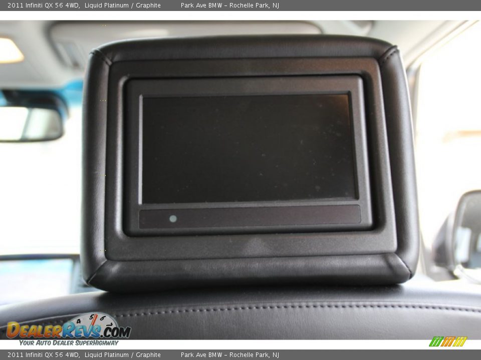 2011 Infiniti QX 56 4WD Liquid Platinum / Graphite Photo #30