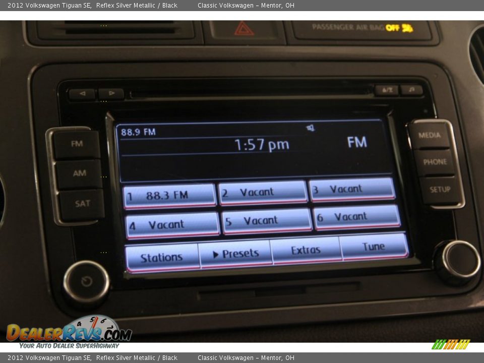 2012 Volkswagen Tiguan SE Reflex Silver Metallic / Black Photo #9