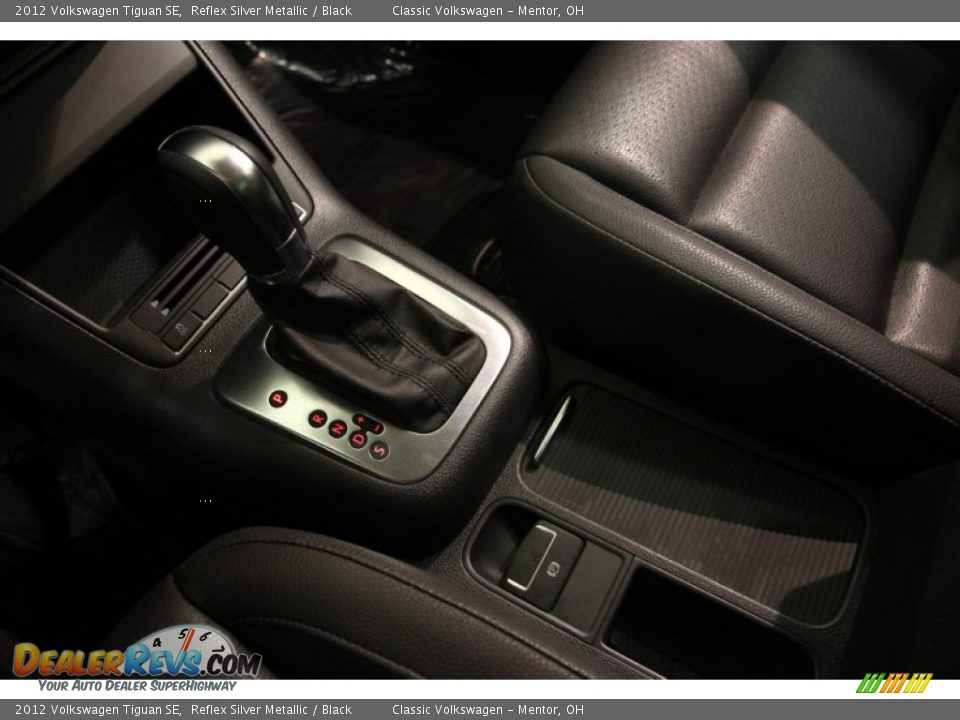 2012 Volkswagen Tiguan SE Reflex Silver Metallic / Black Photo #12