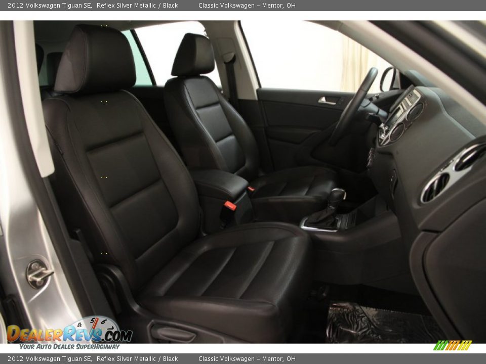 2012 Volkswagen Tiguan SE Reflex Silver Metallic / Black Photo #13