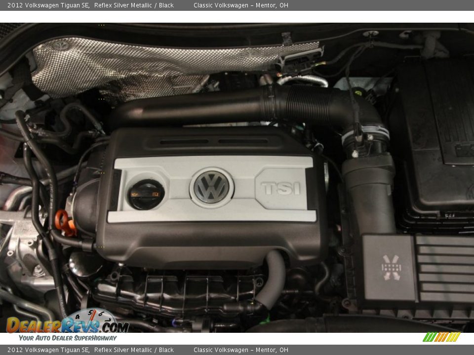 2012 Volkswagen Tiguan SE Reflex Silver Metallic / Black Photo #17