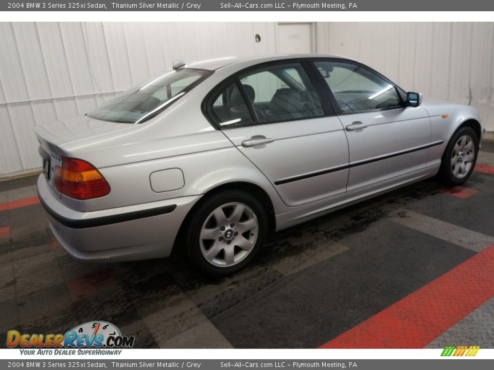 2004 BMW 3 Series 325xi Sedan Titanium Silver Metallic / Grey Photo #7