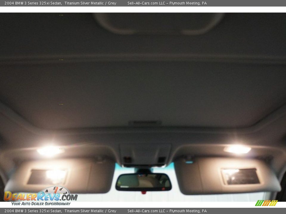 2004 BMW 3 Series 325xi Sedan Titanium Silver Metallic / Grey Photo #20
