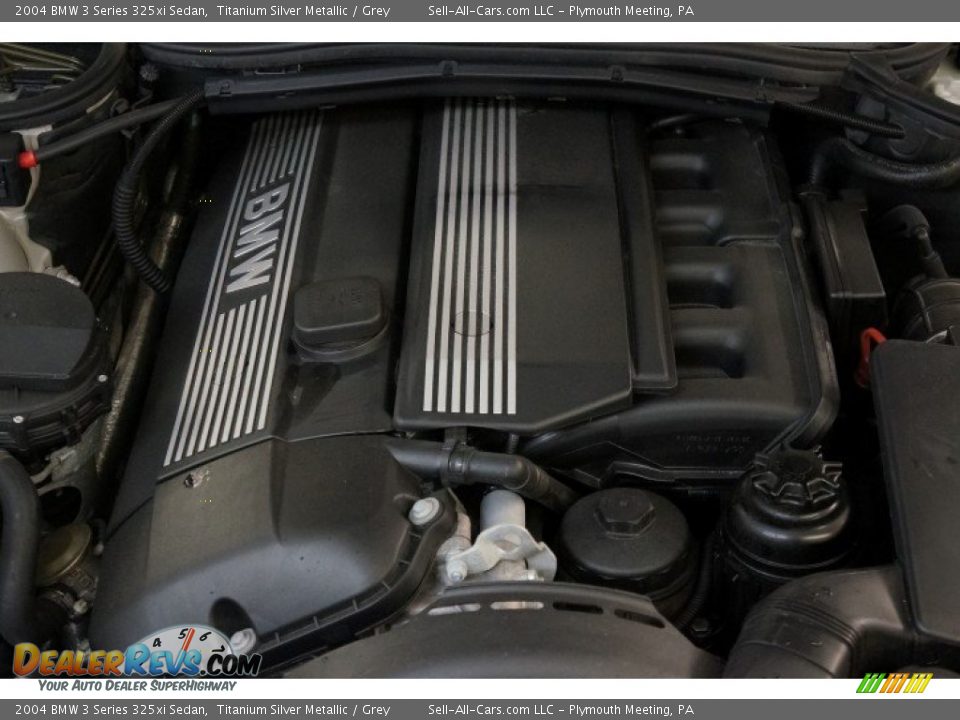 2004 BMW 3 Series 325xi Sedan Titanium Silver Metallic / Grey Photo #32