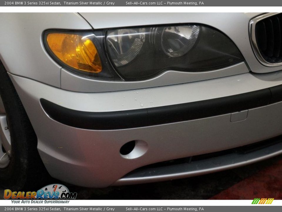 2004 BMW 3 Series 325xi Sedan Titanium Silver Metallic / Grey Photo #36