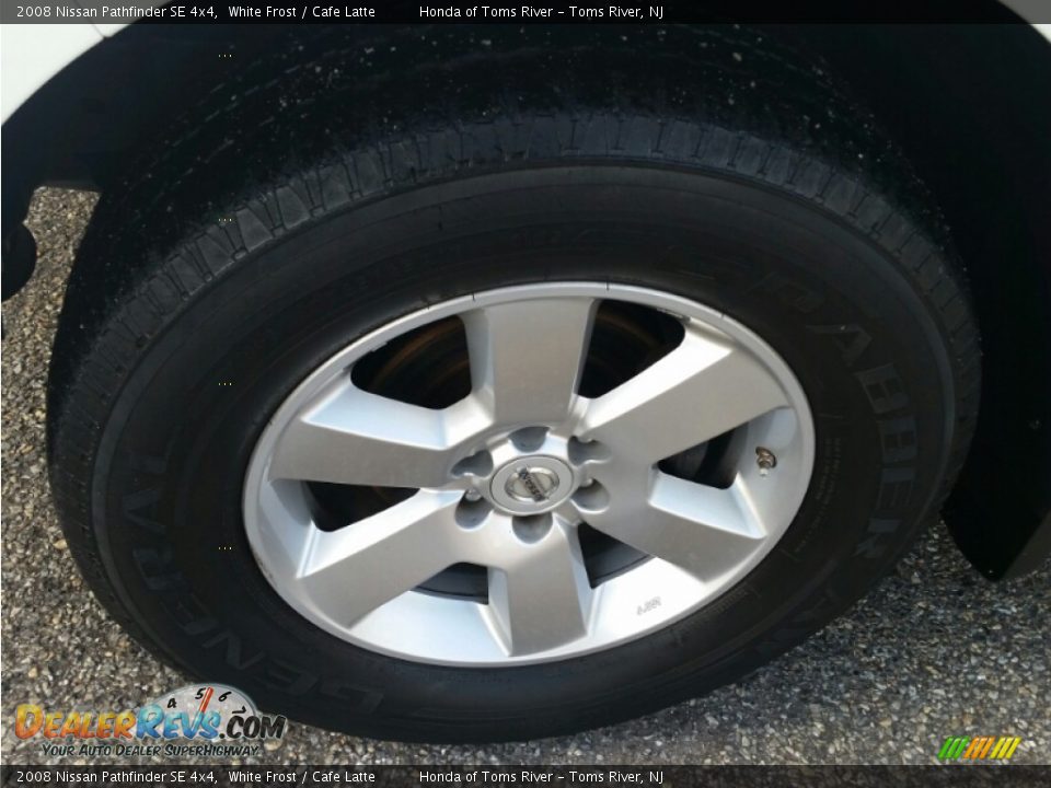 2008 Nissan Pathfinder SE 4x4 White Frost / Cafe Latte Photo #3