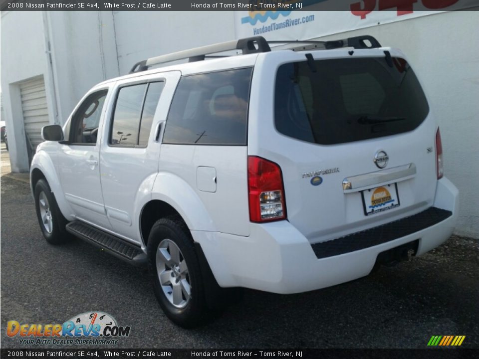 2008 Nissan Pathfinder SE 4x4 White Frost / Cafe Latte Photo #7