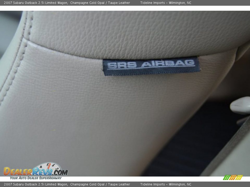 2007 Subaru Outback 2.5i Limited Wagon Champagne Gold Opal / Taupe Leather Photo #19