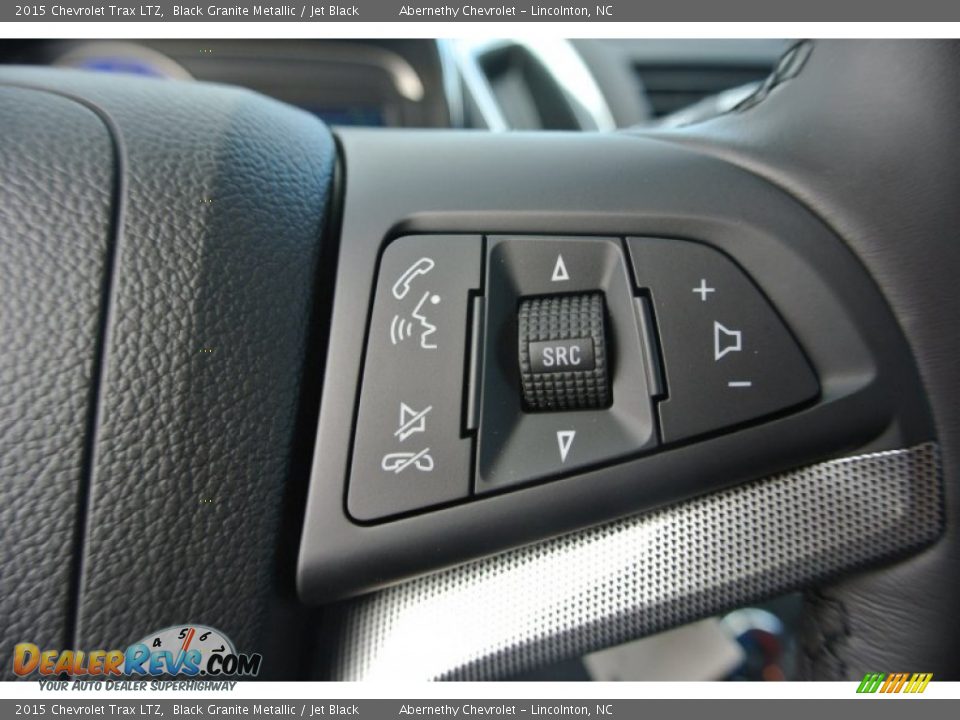Controls of 2015 Chevrolet Trax LTZ Photo #15