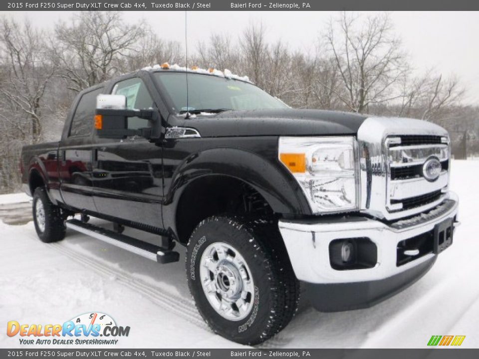 2015 Ford F250 Super Duty XLT Crew Cab 4x4 Tuxedo Black / Steel Photo #2