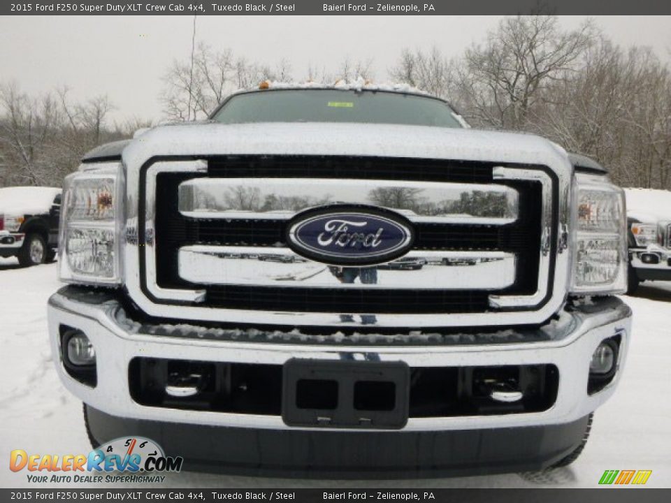 2015 Ford F250 Super Duty XLT Crew Cab 4x4 Tuxedo Black / Steel Photo #3