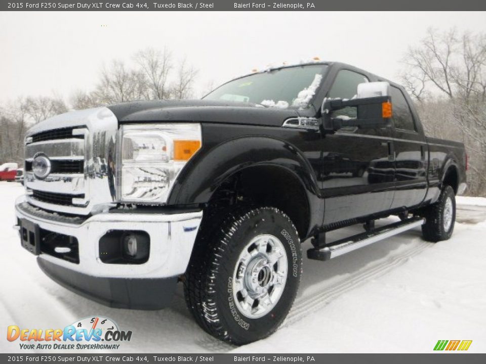 2015 Ford F250 Super Duty XLT Crew Cab 4x4 Tuxedo Black / Steel Photo #4
