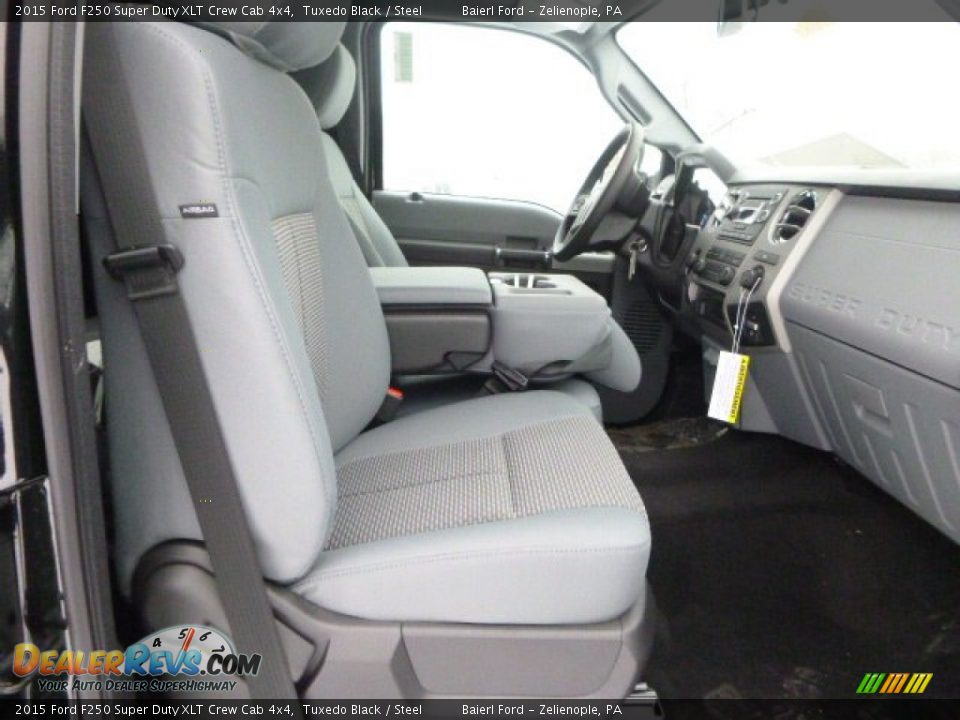 2015 Ford F250 Super Duty XLT Crew Cab 4x4 Tuxedo Black / Steel Photo #11