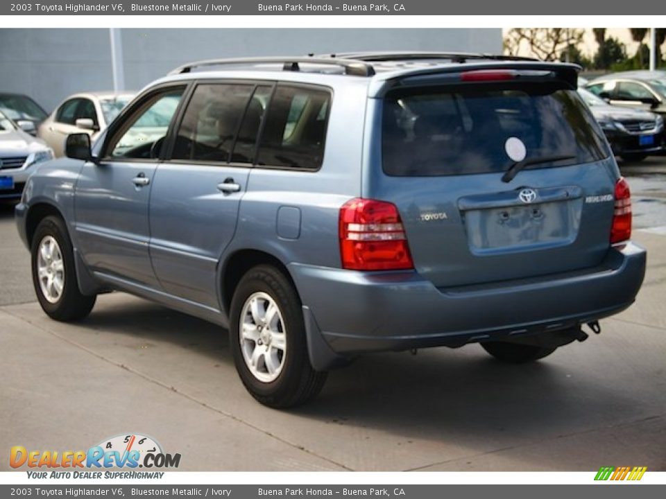 2003 Toyota Highlander V6 Bluestone Metallic / Ivory Photo #2