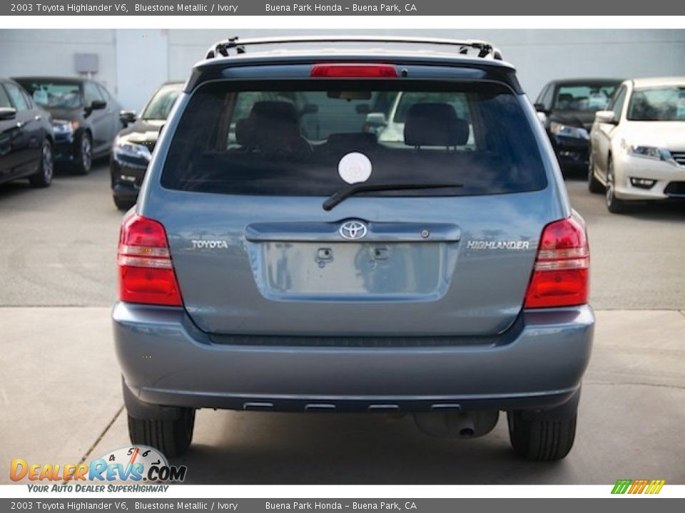 2003 Toyota Highlander V6 Bluestone Metallic / Ivory Photo #10