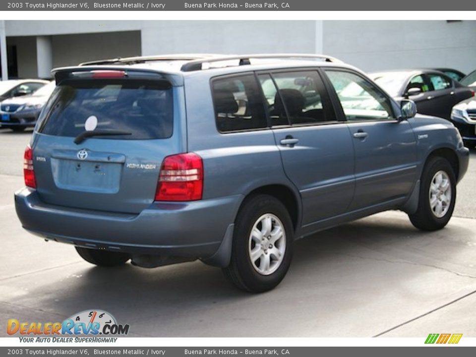 2003 Toyota Highlander V6 Bluestone Metallic / Ivory Photo #11