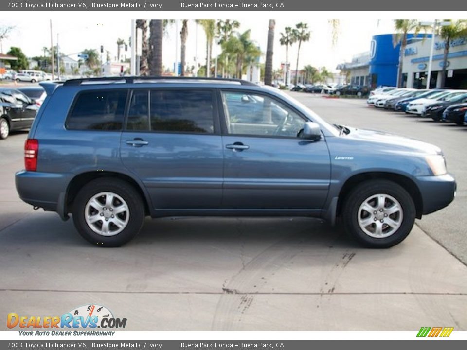 2003 Toyota Highlander V6 Bluestone Metallic / Ivory Photo #12