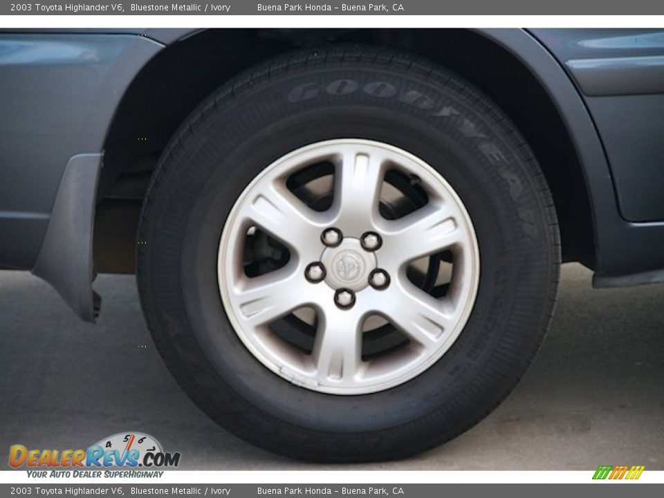 2003 Toyota Highlander V6 Bluestone Metallic / Ivory Photo #32