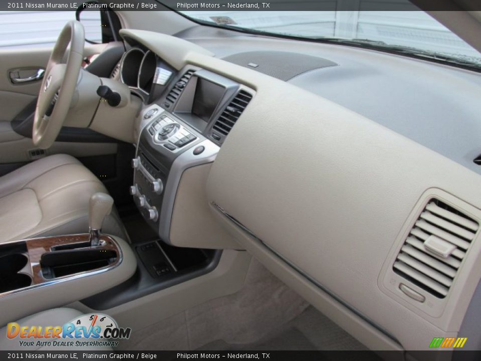 2011 Nissan Murano LE Platinum Graphite / Beige Photo #26