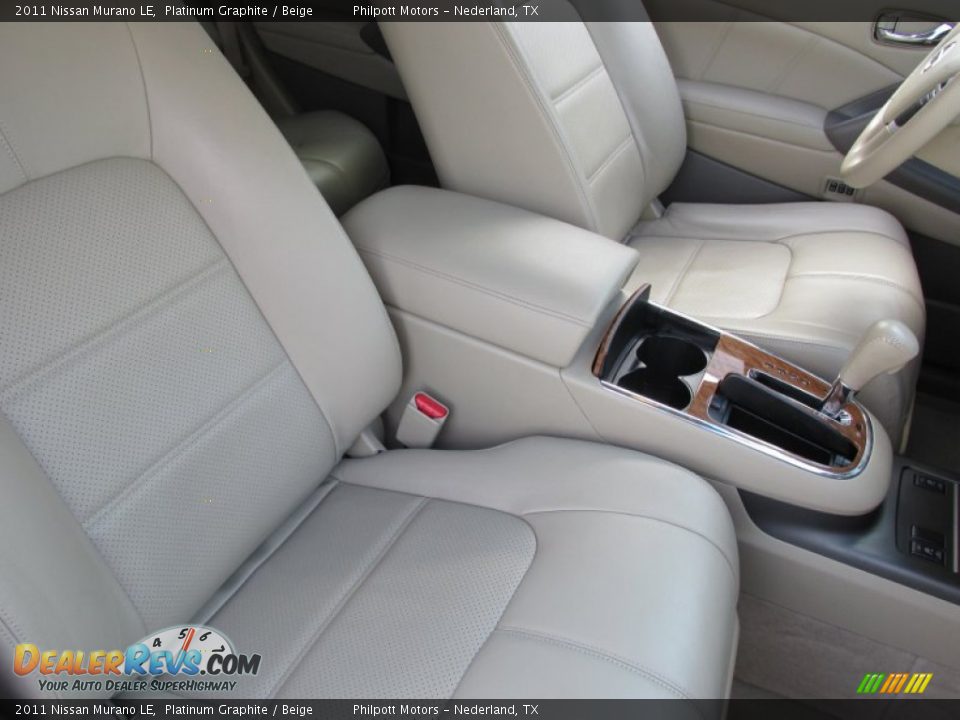 2011 Nissan Murano LE Platinum Graphite / Beige Photo #27