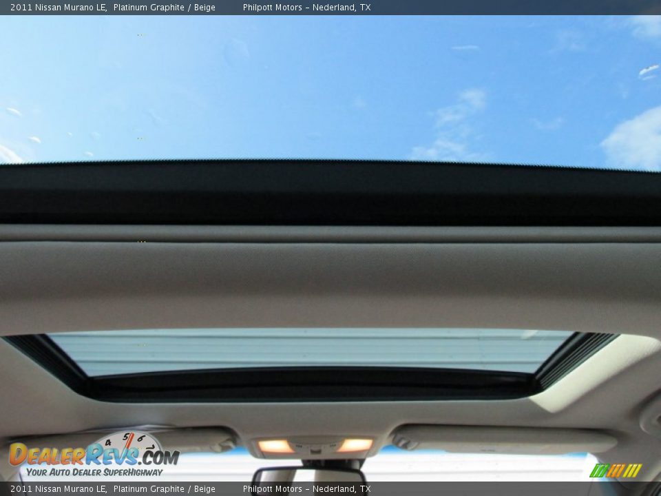 2011 Nissan Murano LE Platinum Graphite / Beige Photo #36