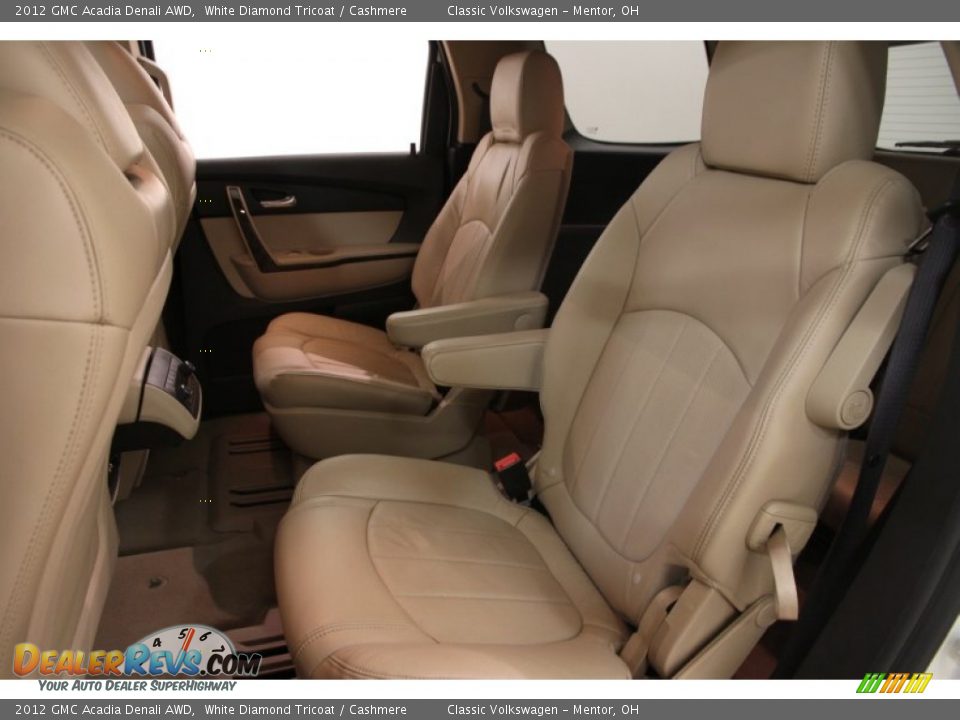 2012 GMC Acadia Denali AWD White Diamond Tricoat / Cashmere Photo #18