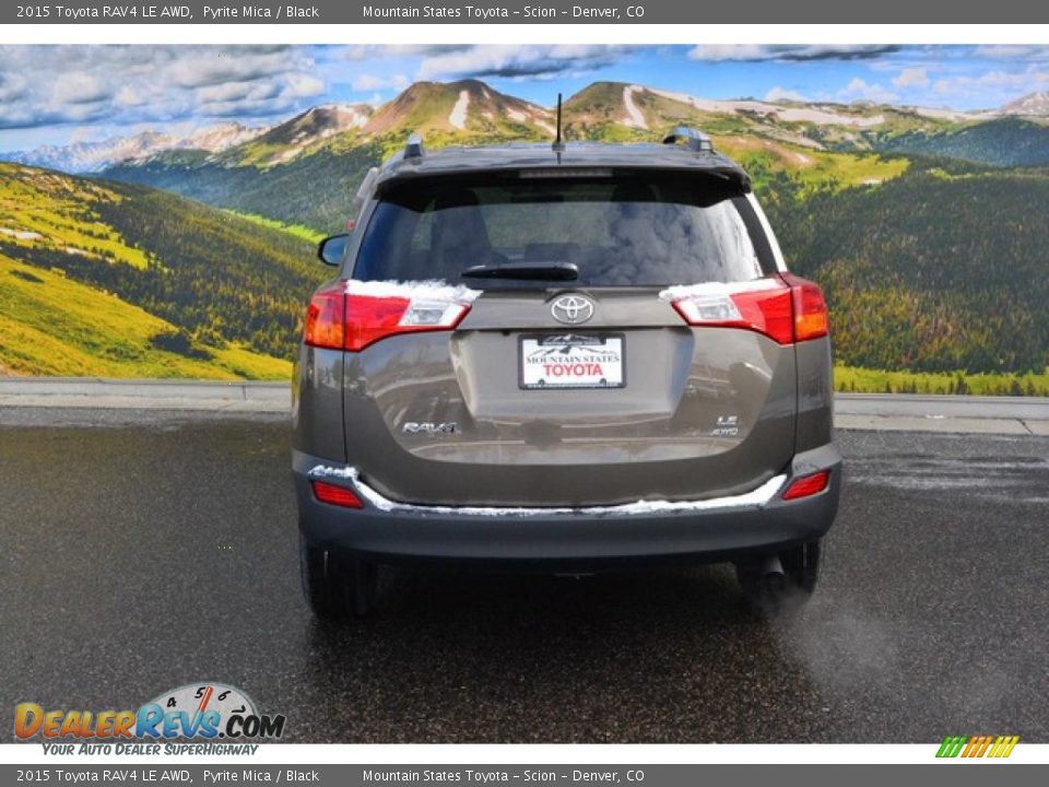 2015 Toyota RAV4 LE AWD Pyrite Mica / Black Photo #4