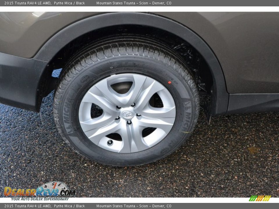2015 Toyota RAV4 LE AWD Pyrite Mica / Black Photo #9