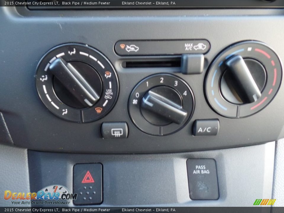 Controls of 2015 Chevrolet City Express LT Photo #36