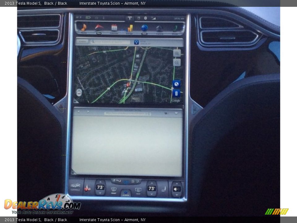 Controls of 2013 Tesla Model S  Photo #14