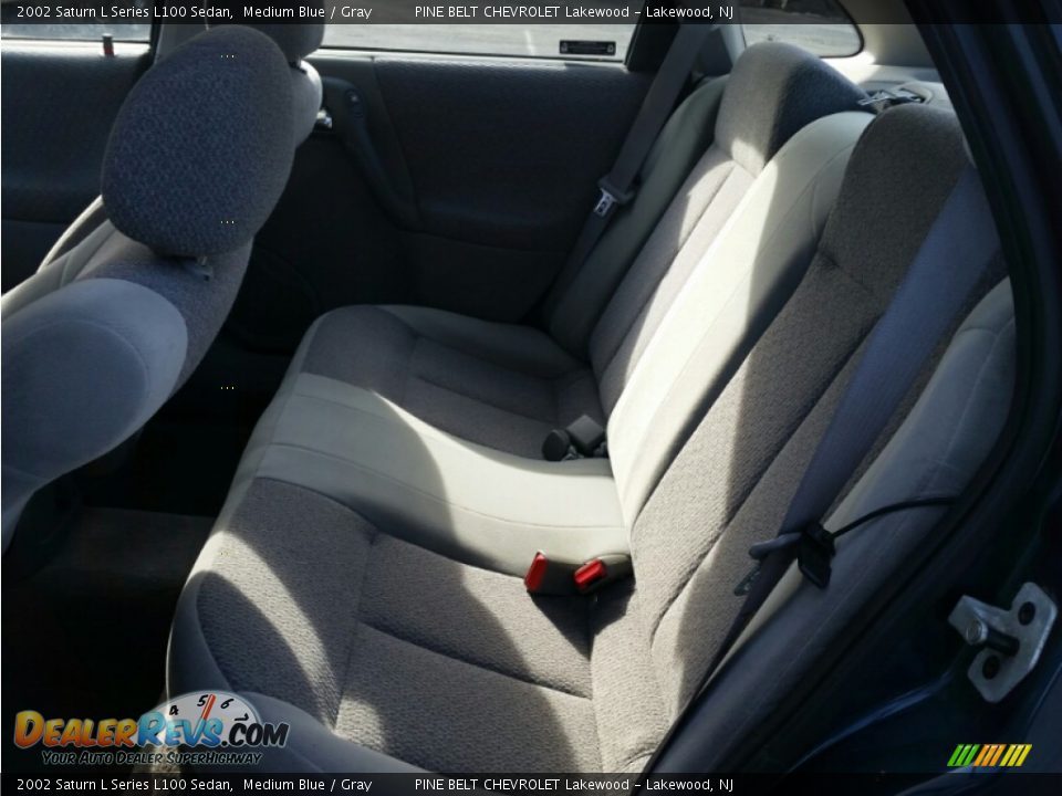 2002 Saturn L Series L100 Sedan Medium Blue / Gray Photo #11