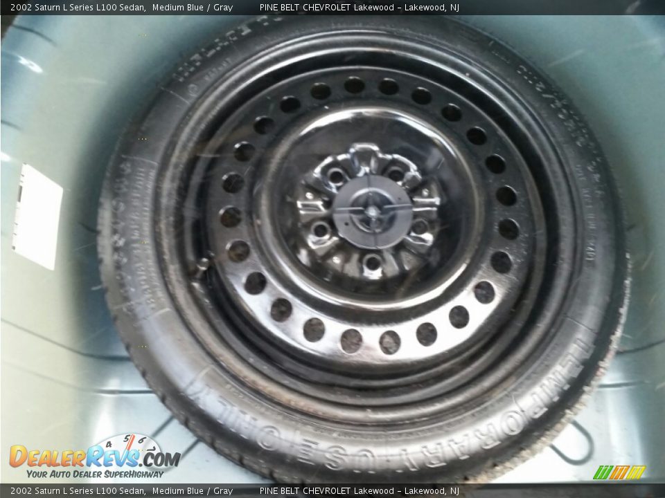 2002 Saturn L Series L100 Sedan Medium Blue / Gray Photo #22