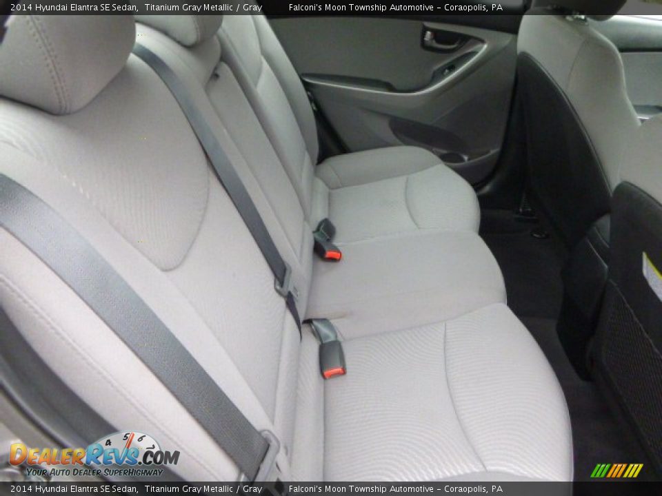 2014 Hyundai Elantra SE Sedan Titanium Gray Metallic / Gray Photo #13