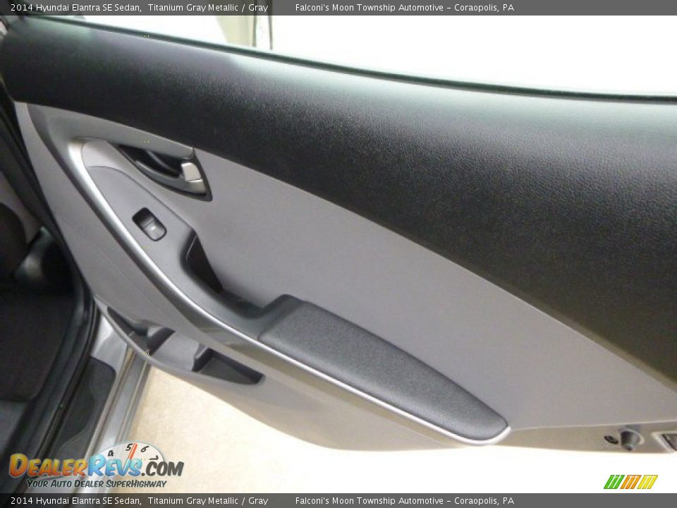 2014 Hyundai Elantra SE Sedan Titanium Gray Metallic / Gray Photo #14