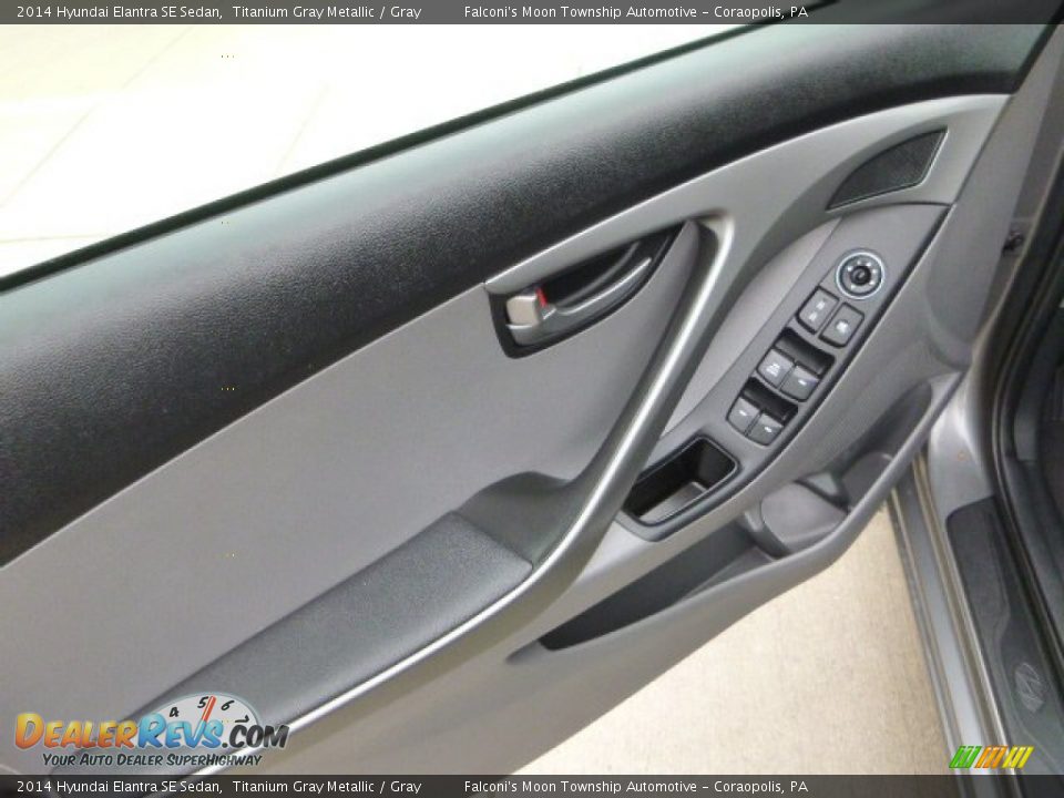 2014 Hyundai Elantra SE Sedan Titanium Gray Metallic / Gray Photo #19