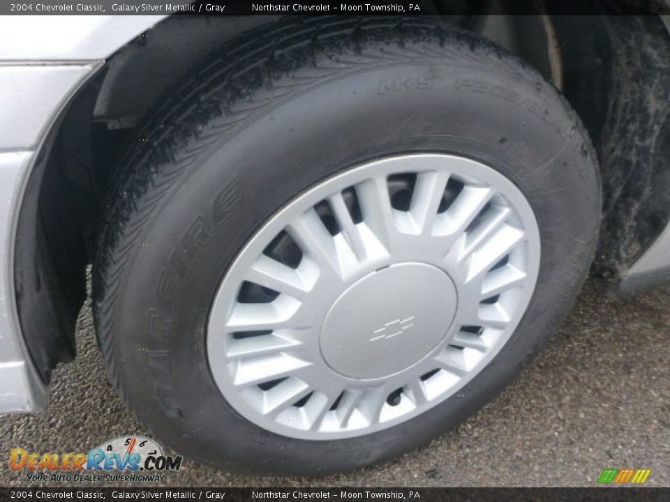 2004 Chevrolet Classic Galaxy Silver Metallic / Gray Photo #7