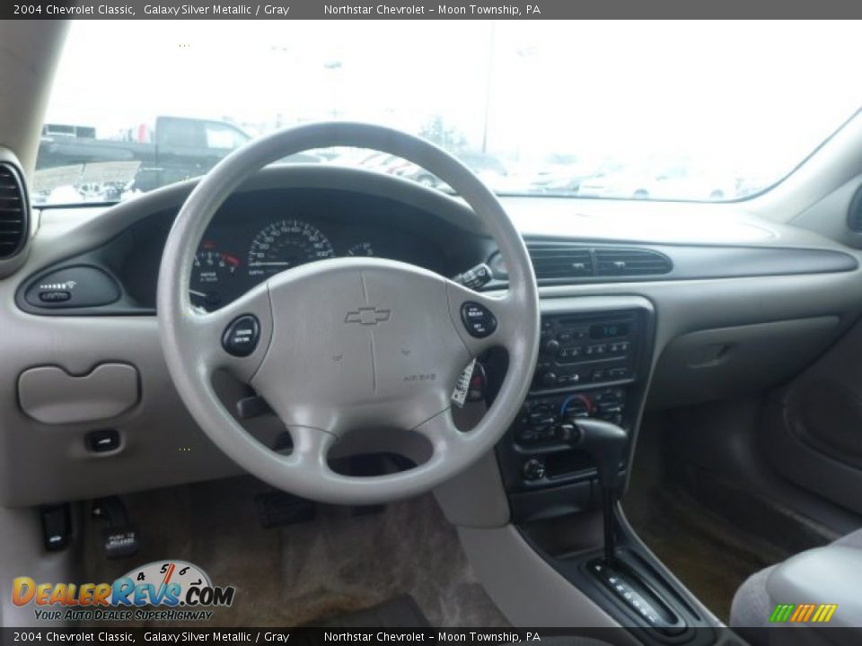 2004 Chevrolet Classic Galaxy Silver Metallic / Gray Photo #10