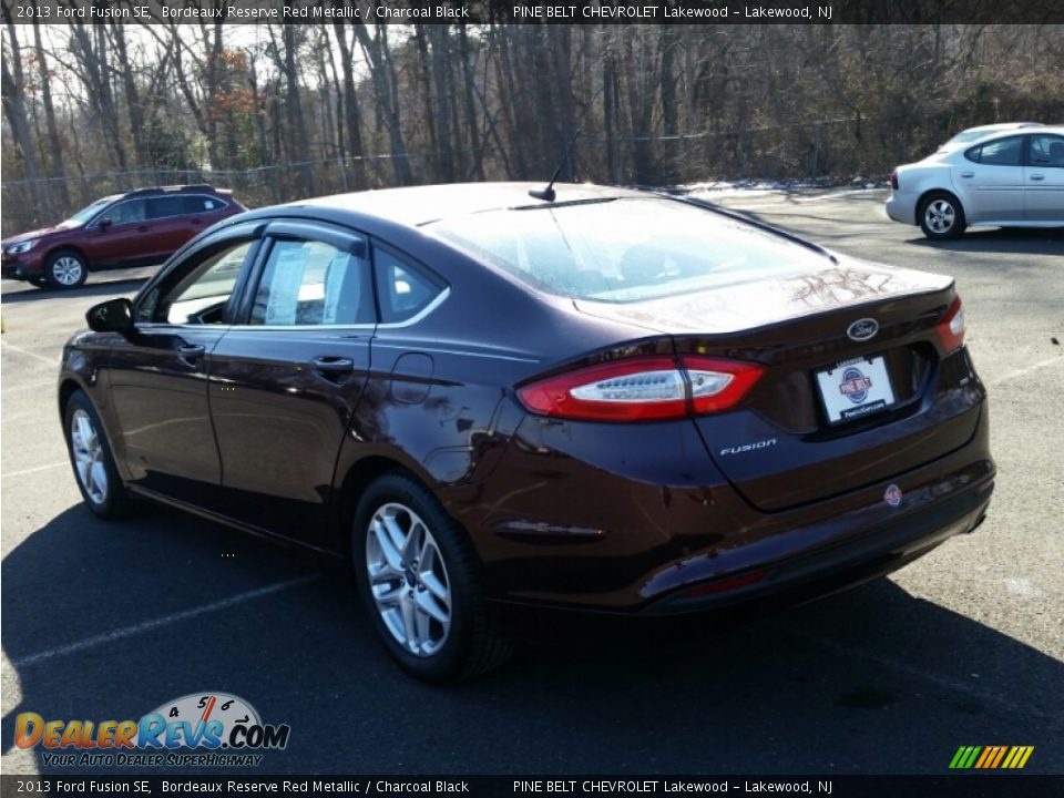 2013 Ford Fusion SE Bordeaux Reserve Red Metallic / Charcoal Black Photo #9