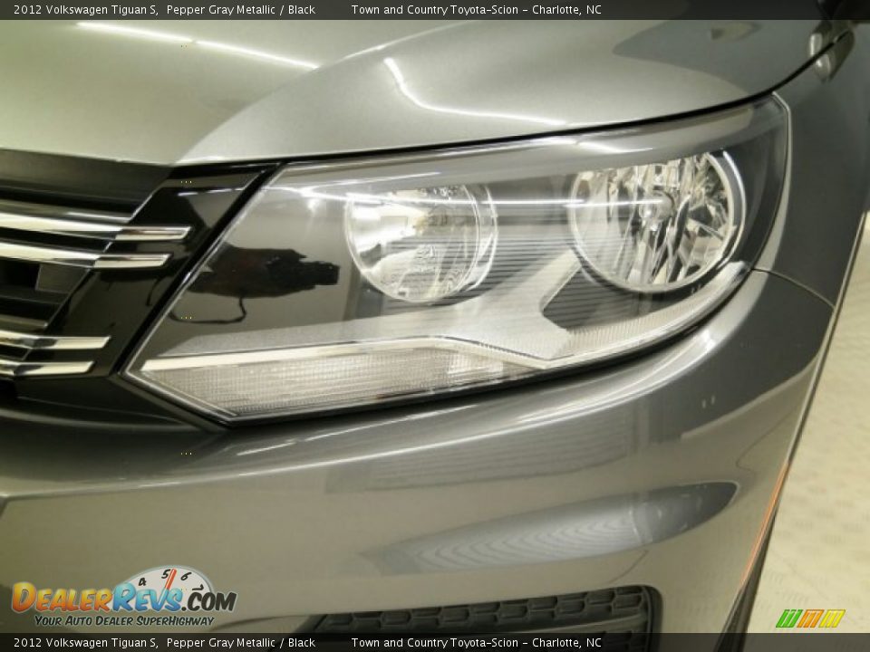 2012 Volkswagen Tiguan S Pepper Gray Metallic / Black Photo #8