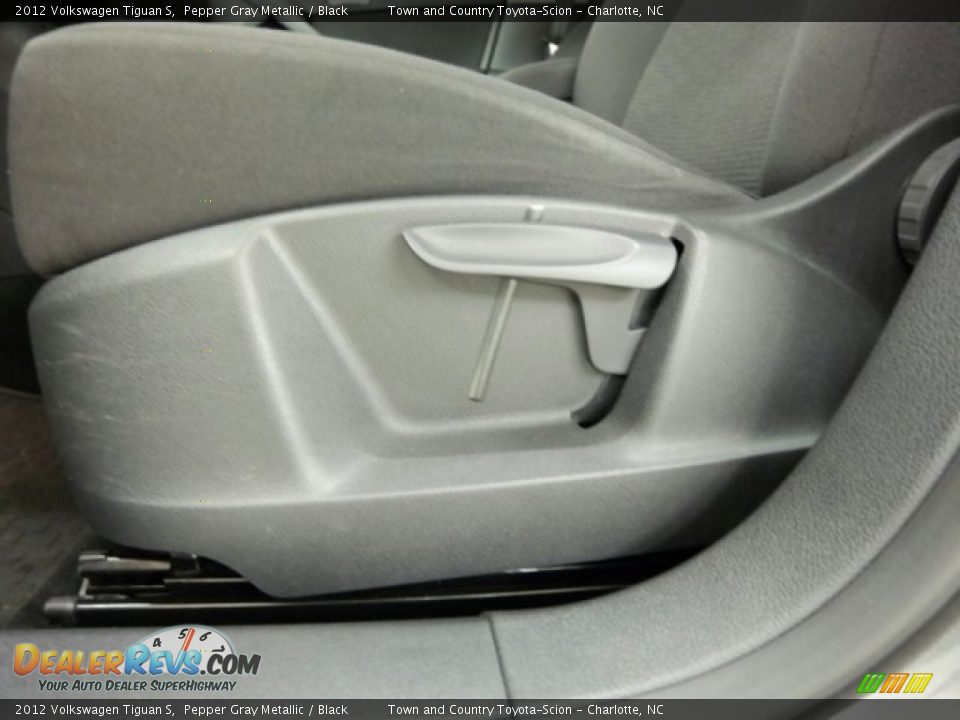 2012 Volkswagen Tiguan S Pepper Gray Metallic / Black Photo #23