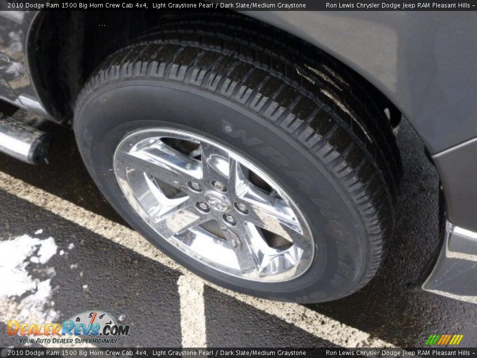 2010 Dodge Ram 1500 Big Horn Crew Cab 4x4 Light Graystone Pearl / Dark Slate/Medium Graystone Photo #9