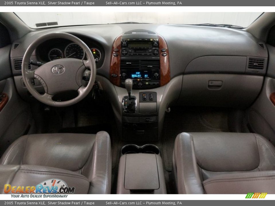 2005 Toyota Sienna XLE Silver Shadow Pearl / Taupe Photo #22
