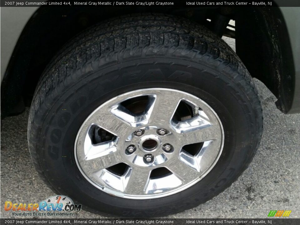 2007 Jeep Commander Limited 4x4 Mineral Gray Metallic / Dark Slate Gray/Light Graystone Photo #18