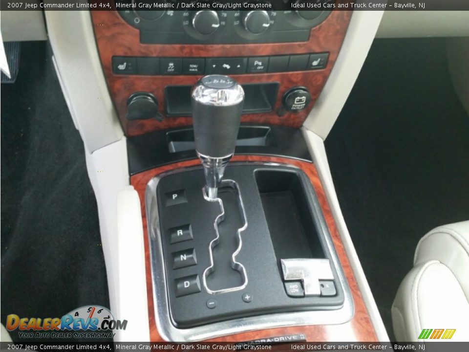 2007 Jeep Commander Limited 4x4 Mineral Gray Metallic / Dark Slate Gray/Light Graystone Photo #29