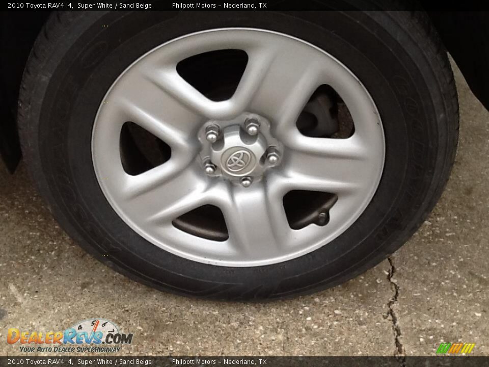 2010 Toyota RAV4 I4 Super White / Sand Beige Photo #5
