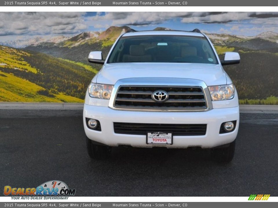2015 Toyota Sequoia SR5 4x4 Super White / Sand Beige Photo #2