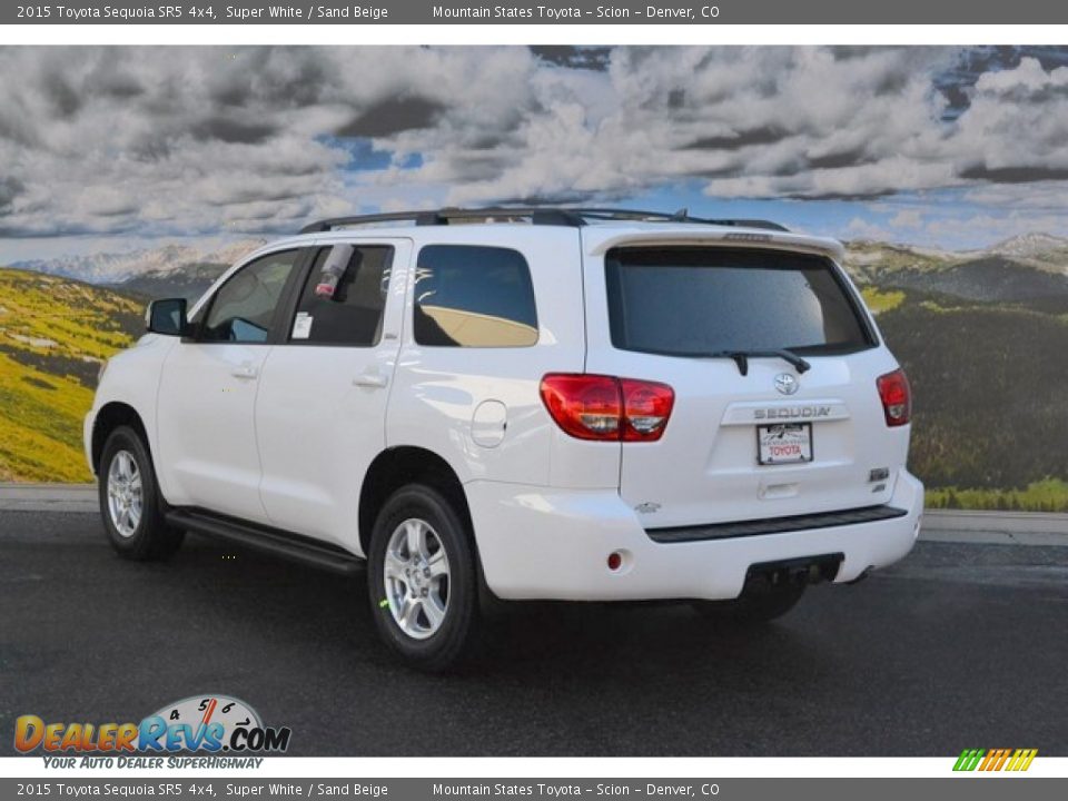 2015 Toyota Sequoia SR5 4x4 Super White / Sand Beige Photo #3